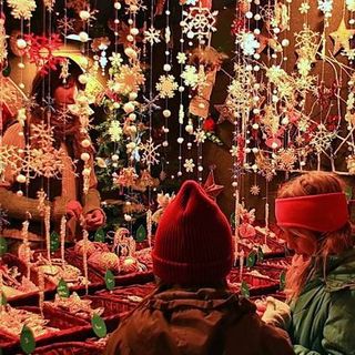 CHE FARE NEL WEEKEND. Dai mercatini alle attività per i bambini, nel Varesotto si sente già aria di Natale