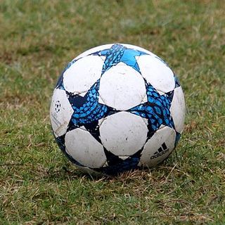 Sorteggi Champions: derby tra Milan e Napoli e Inter contro Benfica