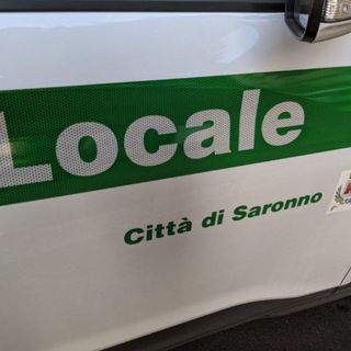 Ritrovata dalla polizia locale e restituita al proprietario un'auto rubata da un garage