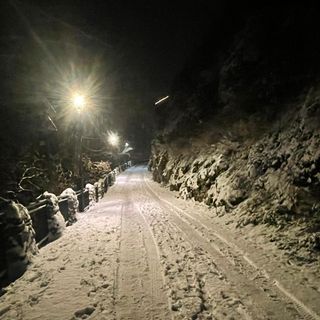FOTOGALLERY. La magia del Sacro Monte innevato è la cartolina più bella di Varese