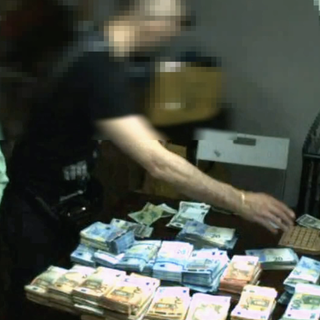 Traffico di droga tra Italia e Spagna, 58 persone arrestate della Finanza. Manette anche in provincia di Varese