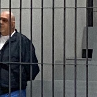 Sergio Domenichini in aula (foto tratta da Luinonotizie.it)