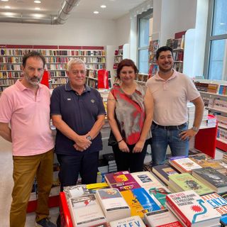 Torna la libreria a Sesto Calende: inaugurata oggi la nuova Ubik in piazza Garibaldi