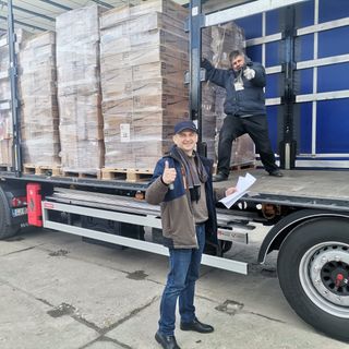 Il Tir della solidarietà partito da Ternate è arrivato a destinazione in Ucraina