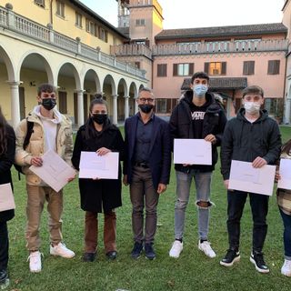 La cerimonia di premiazione delle borse di studio