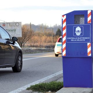 Nuove regole sugli autovelox: in arrivo il decreto con le nuove norme. Ecco cosa cambia