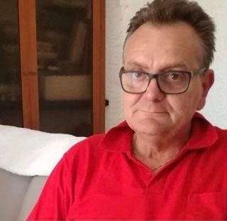 L'addio della figlia Angelica al papà Vittorio: «Un giorno ci riabbracceremo. Ora potete sorridere assieme nella luce più splendente»