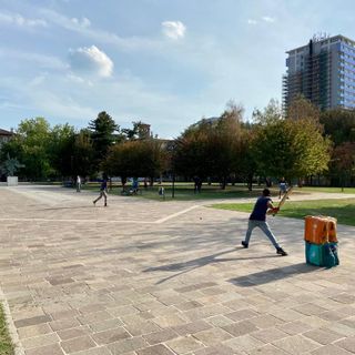 LA FOTO - Una vita (difficile) vissuta e bella come un gioco