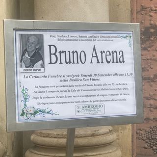 L'ultimo abbraccio di Varese a Bruno Arena. L'amico Max: «E' lassù con i grandi, ma lo sento con me». L'omelia: «Ora sorridi per noi»