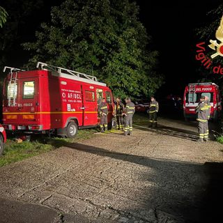Ragazzo milanese disperso nel Comasco: trovato dopo una notte all'addiaccio nel bosco