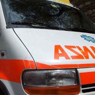 Donna di 49 anni investita, soccorsi in azione a Busto