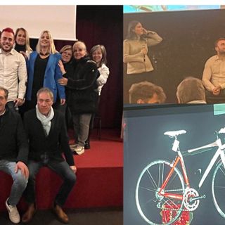 «Devi farcela da solo». Così il campione paralimpico Andrea Pusateri ha raccolto sfide e medaglie, anche grazie agli Amici del Gamba
