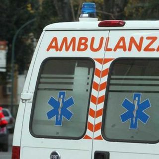 Bisuschio, cadono dalla moto: paura per due giovanissimi di 16 e 13 anni