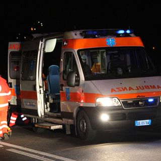 Dipendente e titolare litigano in una pizzeria di Cuveglio, 34enne in ospedale
