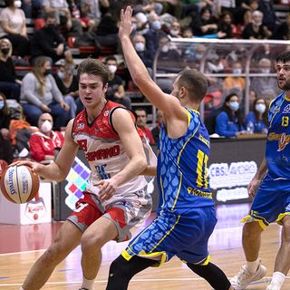 Legnano Basket sconfitto da Piombino. Questa settimana allenamenti a porte chiuse