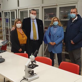 Scuole Rezzara di Busto: Steam potenziato alle medie Costamagna e indirizzo biomedico al liceo Pascal
