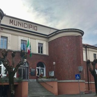 Sparatoria ad Arcisate, le parole del sindaco Cavalluzzi: «Allucinante, episodio difficile da commentare»