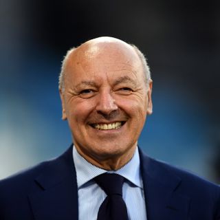 La Rosa Camuna al varesino Beppe Marotta