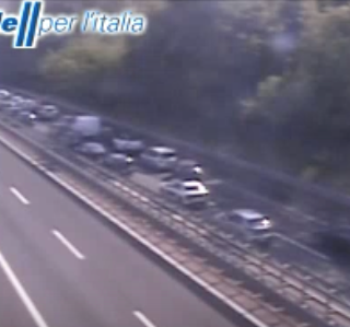 Le code viste dalle webcam di Autostrada per l'Italia