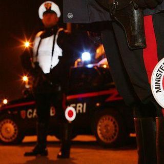 Controlli dei carabinieri contro le stragi del sabato sera: 49 auto controllate, sequestrato un veicolo
