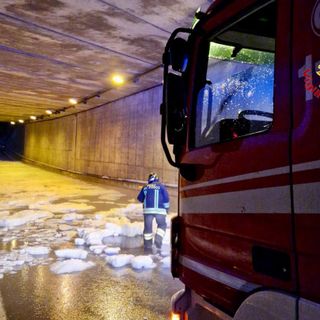 Nubifragio e grandine sul Varesotto: vigili del fuoco al lavoro tutta la notte. Oltre 120 interventi di soccorso per il temporale