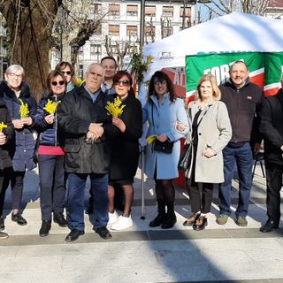 Azzurro Donna e Forza Italia in piazza per la Giornata delle Donne