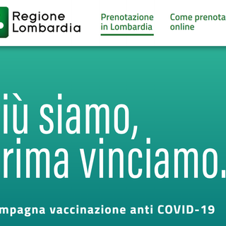 Vaccini, dalle 12 al via le prenotazioni per le persone fragili tra i 55 e i 59 anni