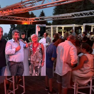 VIDEO. I sogni son desideri: le Cuffie Colorate festeggiano con il rogito della sede