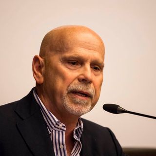Ex Aermacchi, il vice sindaco contro il progetto: «Mi fido del parere degli esperti che lo hanno bocciato»