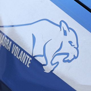 Sedici “spaccate” a negozi e ristoranti di Milano, la Polizia arresta sette persone