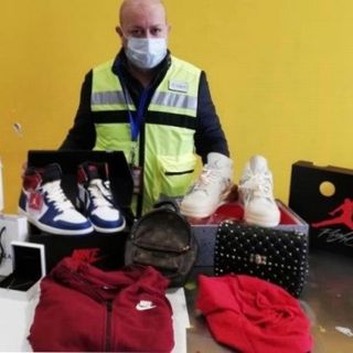 Merce contraffatta a Malpensa: in un anno intercettati 36mila prodotti per un valore di 190mila euro