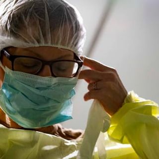 Frena il Covid-19 in Italia, oggi 8.561 nuovi positivi. Ancora 420 vittime: in Lombardia 1.484 casi