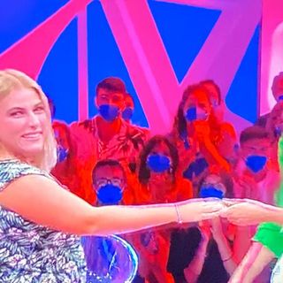 Reazione a catena vincente da 60mila euro: tre ragazze della nostra provincia regine al quiz di Rai 1