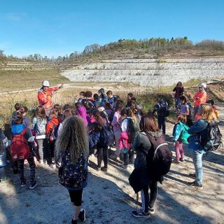 La scuola primaria di Travedona Monate in visita alla miniera di Santa Marta