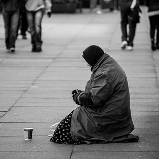 &quot;daghi tra non&quot; - non prestargli attenzione