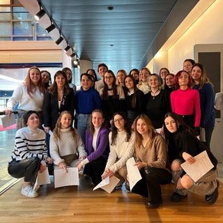 Tre istituti superiori della provincia in visita guidata al Parlamento Europeo, accolti dall’eurodeputata bustocca Isabella Tovaglieri