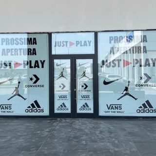 Busto, lo streetwear arriva al Mizar Park: apre un nuovo negozio