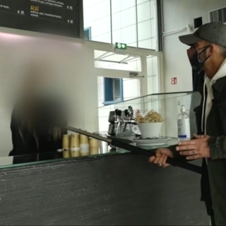 Ristoranti di Varese pizzicati da Striscia la Notizia a ricevere i clienti nonostante la zona arancione