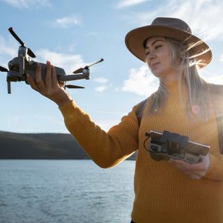 Pilotare un drone senza patentino è possibile?