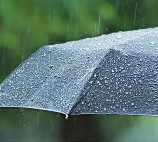 Nuvole e rovesci in arrivo sul Varesotto. Da mercoledì si abbassano le temperature