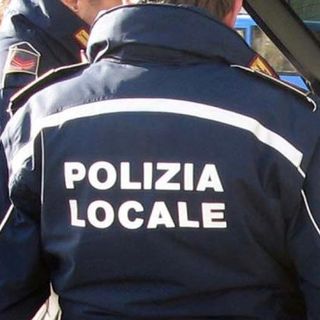 Foto d'archivio di veri agenti di Polizia locale