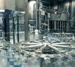 Ottimizzare la produzione col MES Manufacturing Execution System Ottimizzare la produzione col MES Manufacturing Execution System