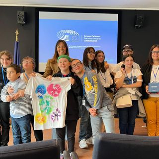 I ragazzi con disabilità al Parlamento Europeo: «L’auspicio è che questo viaggio sia l’inizio di un percorso che li porterà in giro per il mondo»