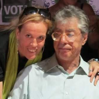 Paola Reguzzoni in una foto con Umberto Bossi postata su Facebook