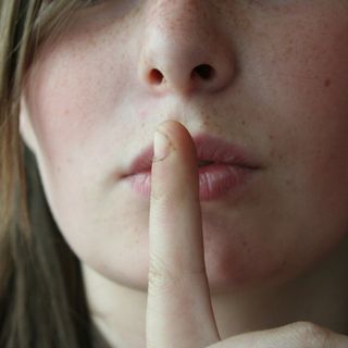 Caccia al rumore per le vie di Busto: indagini nelle case più esposte
