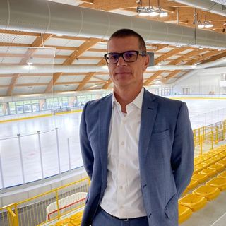 Paolo Soldani nell'Acinque Ice Arena di Varese