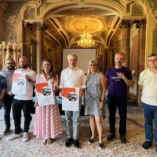 Spazio adolescenti nel parco di Villa Mirabello, dieci giorni di attività dedicate