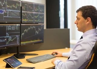 Trading online: l'importanza della formazione per iniziare a investire