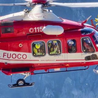 Uno dei &quot;draghi&quot; di Malpensa in azione di soccorso