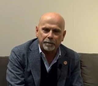 Zanzi: «Prendo respiro dall'aria avvelenata di Varese. Il centrodestra? Ho avuto più solidarietà dai cosiddetti avversari che dagli amici...»